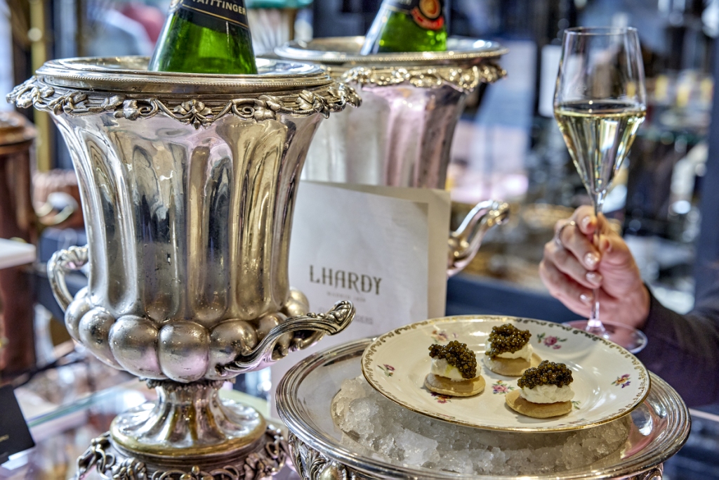 Blini de caviar Lhardy Marzo 23 63